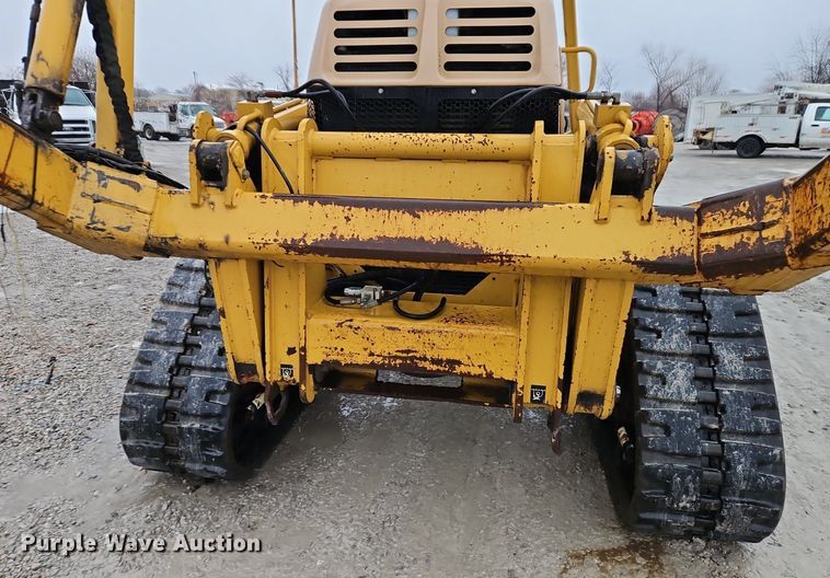 image for item LB9746 2010 Vermeer RTX1250 cable plow