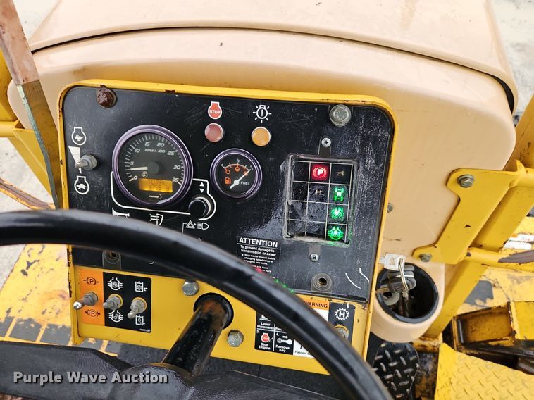 image for item LB9746 2010 Vermeer RTX1250 cable plow