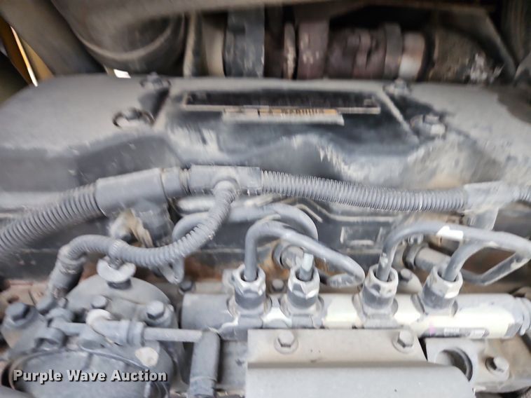 image for item LB9746 2010 Vermeer RTX1250 cable plow