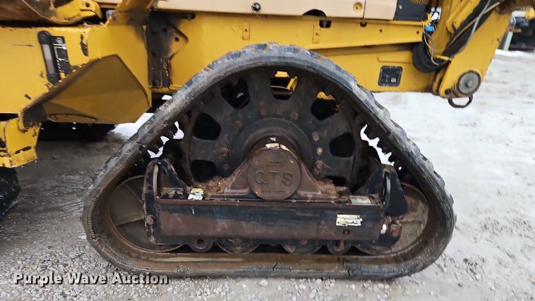 image for item LB9746 2010 Vermeer RTX1250 cable plow