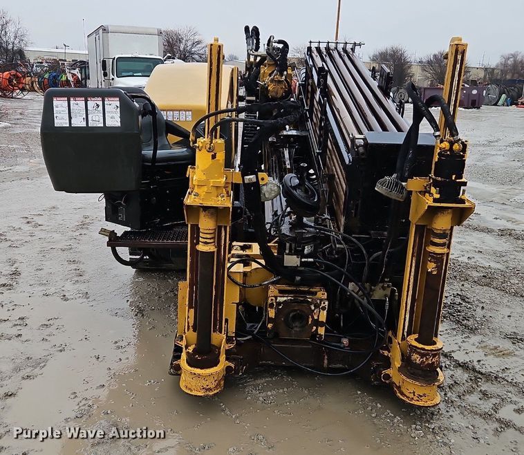 image for item LB9747 2014 Vermeer  D24X40 Series II directional boring unit