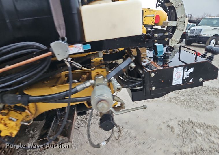 image for item LB9747 2014 Vermeer  D24X40 Series II directional boring unit