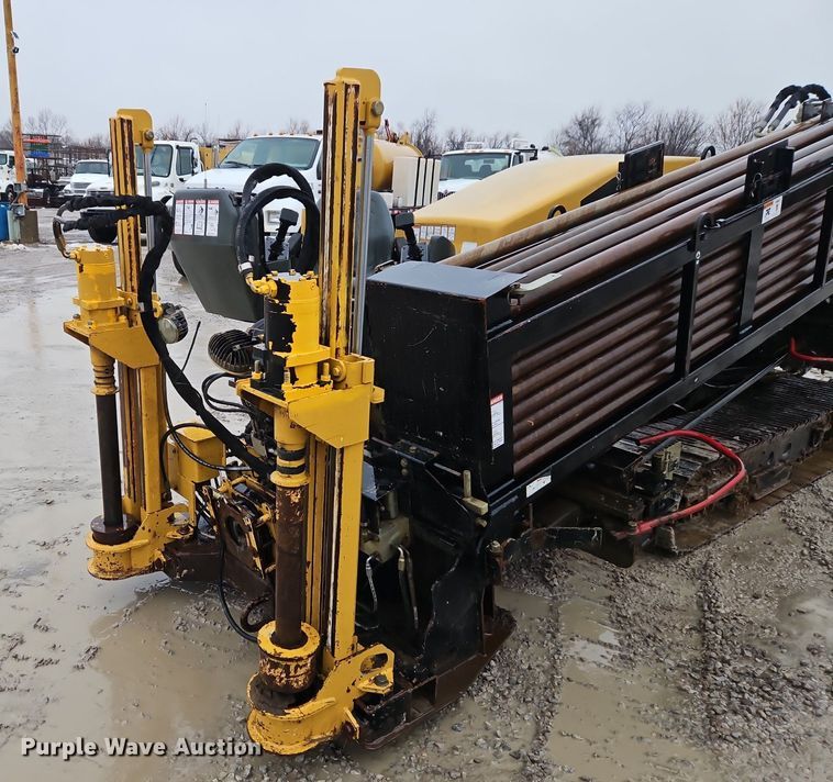 image for item LB9747 2014 Vermeer  D24X40 Series II directional boring unit