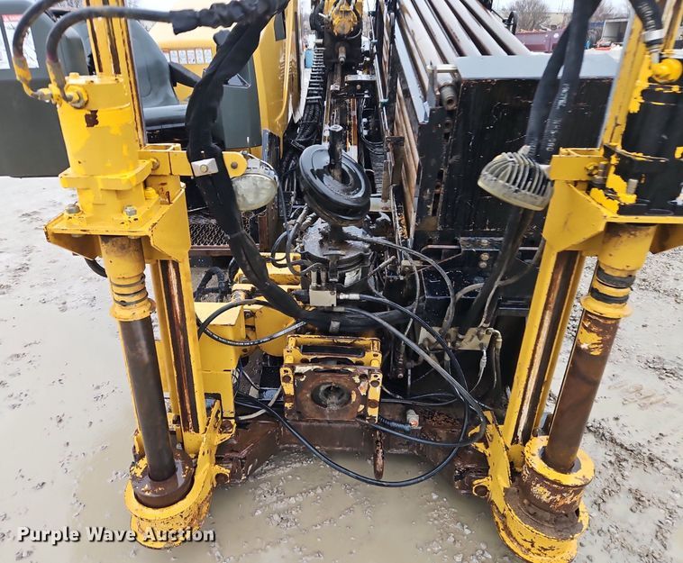 image for item LB9747 2014 Vermeer  D24X40 Series II directional boring unit