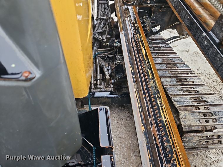 image for item LB9747 2014 Vermeer  D24X40 Series II directional boring unit