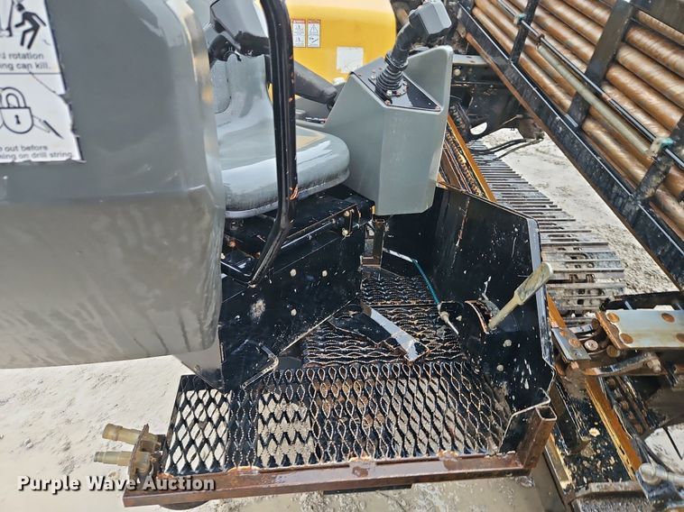 image for item LB9747 2014 Vermeer  D24X40 Series II directional boring unit