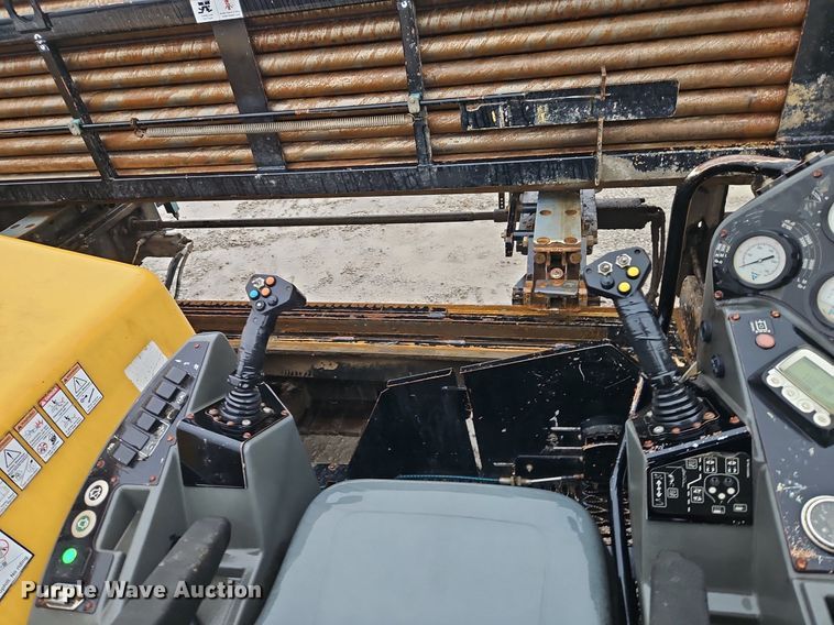 image for item LB9747 2014 Vermeer  D24X40 Series II directional boring unit