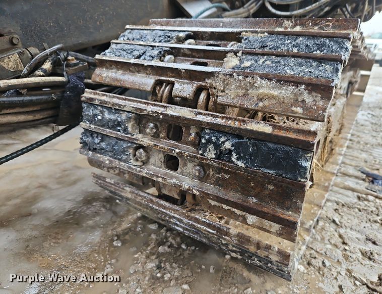 image for item LB9747 2014 Vermeer  D24X40 Series II directional boring unit