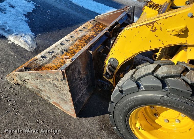 image for item LC9810 2012 Caterpillar 262C skid steer loader