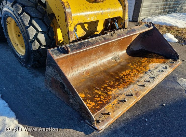 image for item LC9810 2012 Caterpillar 262C skid steer loader