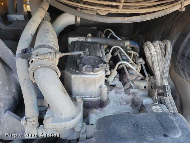 image for item LC9810 2012 Caterpillar 262C skid steer loader