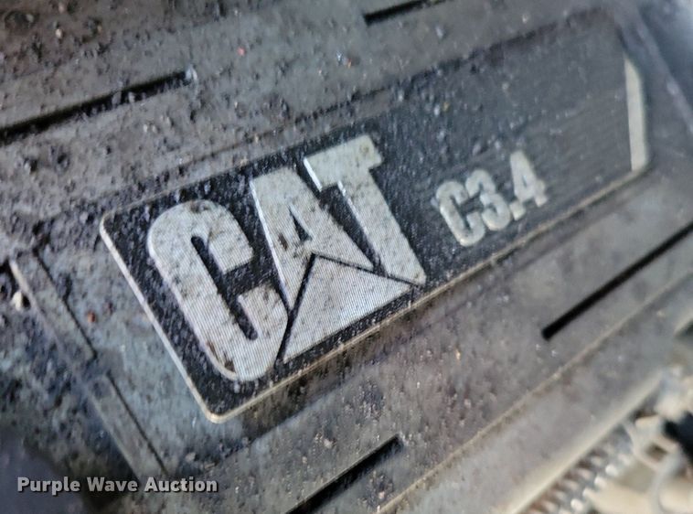 image for item LC9810 2012 Caterpillar 262C skid steer loader