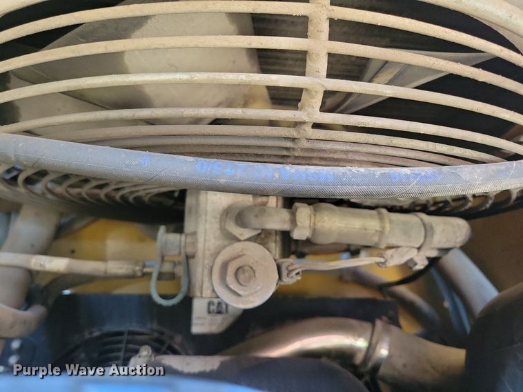 image for item LC9810 2012 Caterpillar 262C skid steer loader