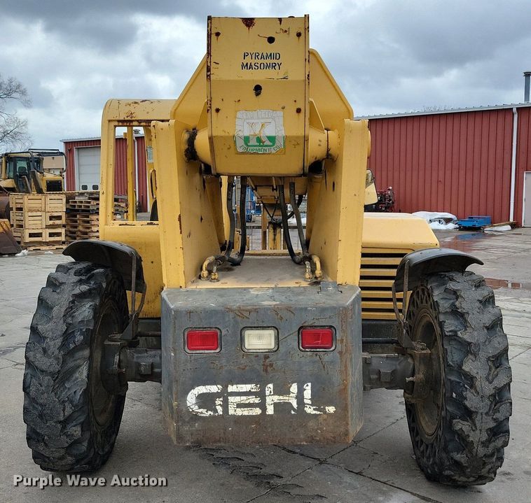 image for item LC9811 1998 Gehl DL-6H telehandler