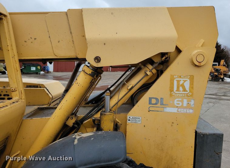 image for item LC9811 1998 Gehl DL-6H telehandler