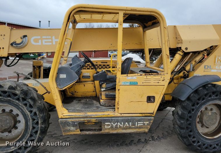 image for item LC9811 1998 Gehl DL-6H telehandler