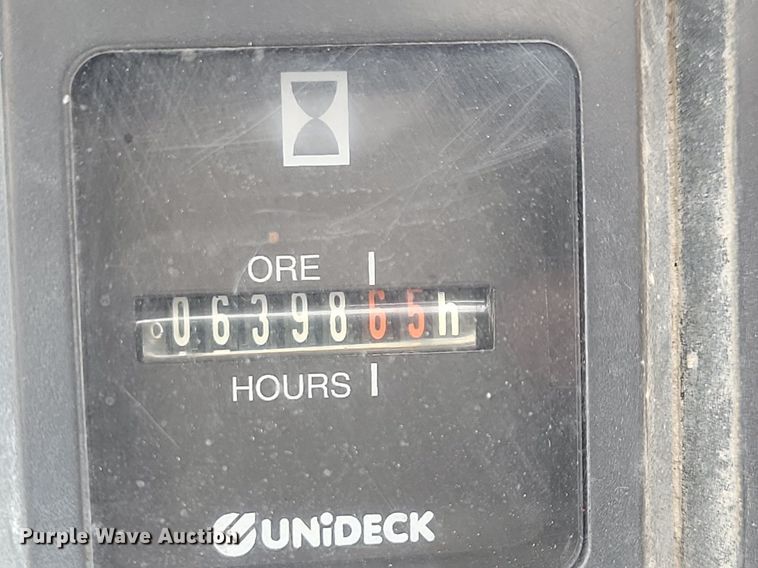 image for item LC9811 1998 Gehl DL-6H telehandler