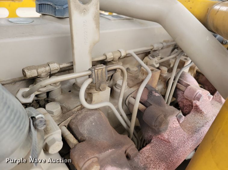 image for item LC9811 1998 Gehl DL-6H telehandler