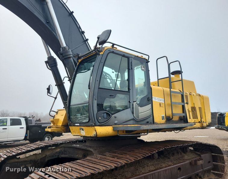 image for item LJ9498 2007 John Deere   450D LC   excavator