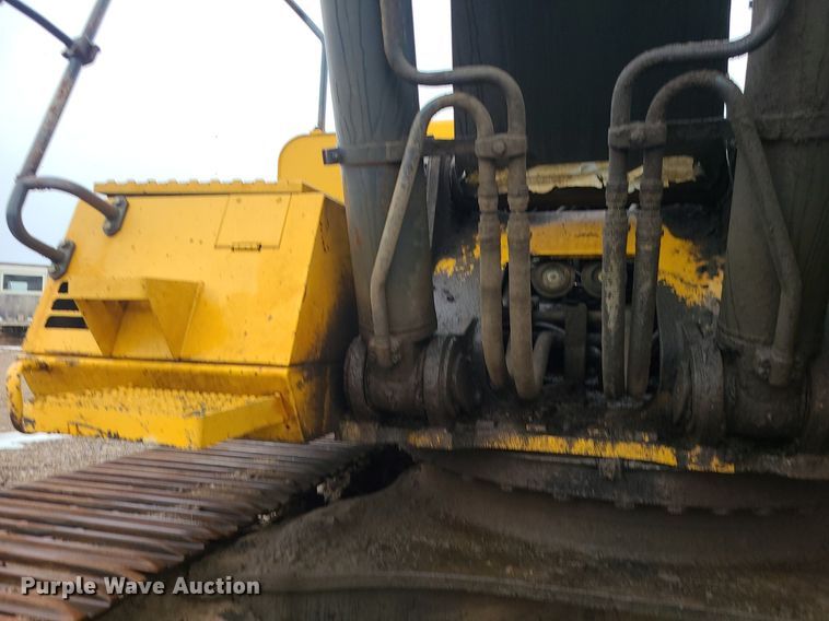 image for item LJ9498 2007 John Deere   450D LC   excavator