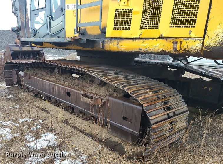 image for item LJ9498 2007 John Deere   450D LC   excavator