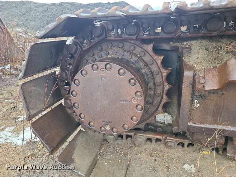 image for item LJ9498 2007 John Deere   450D LC   excavator