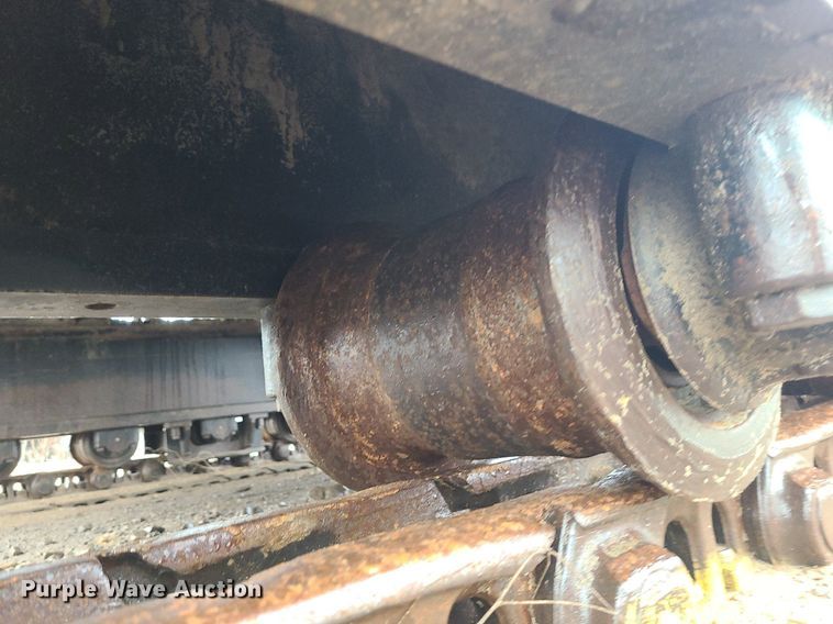 image for item LJ9498 2007 John Deere   450D LC   excavator