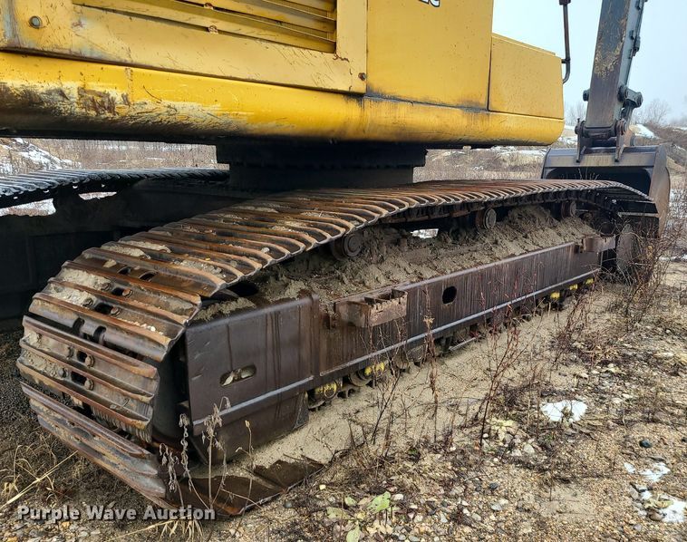 image for item LJ9498 2007 John Deere   450D LC   excavator