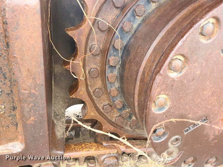 image for item LJ9498 2007 John Deere   450D LC   excavator