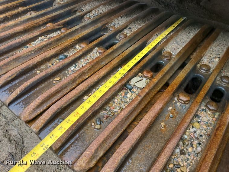 image for item LJ9498 2007 John Deere   450D LC   excavator