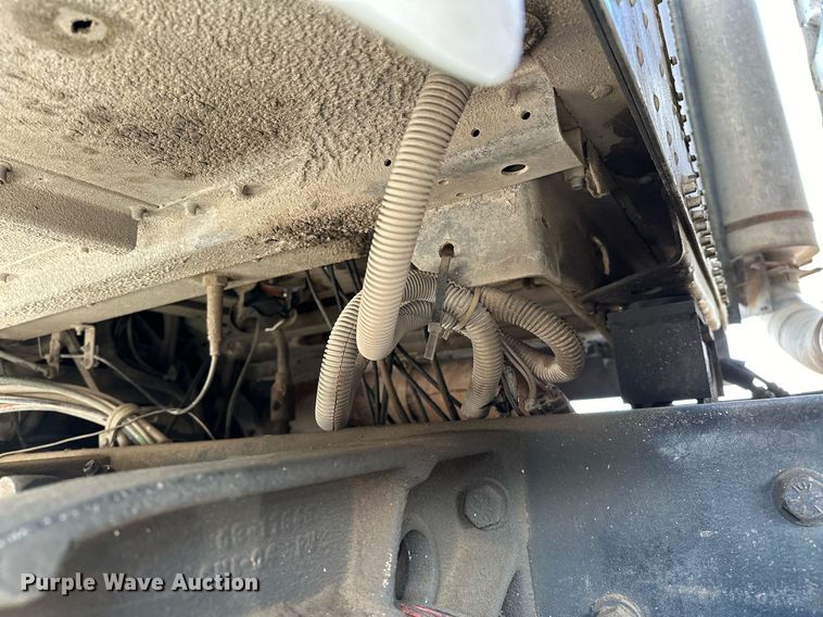 image for item LK9657 1990 Freightliner FLD dump truck