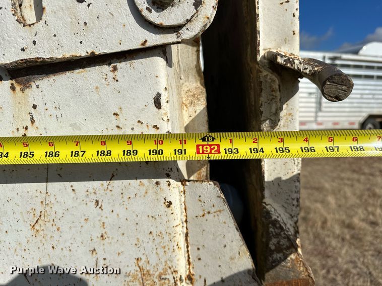 image for item LK9657 1990 Freightliner FLD dump truck