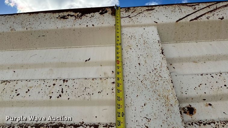 image for item LK9657 1990 Freightliner FLD dump truck