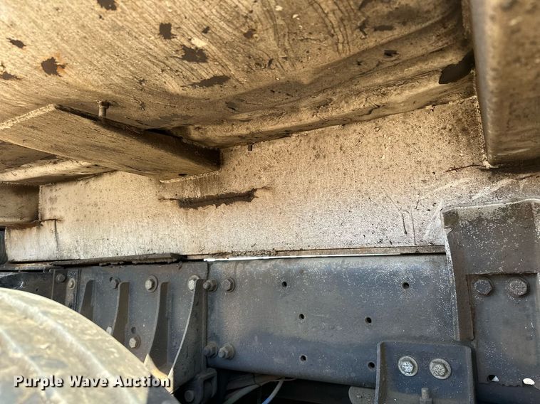 image for item LK9657 1990 Freightliner FLD dump truck