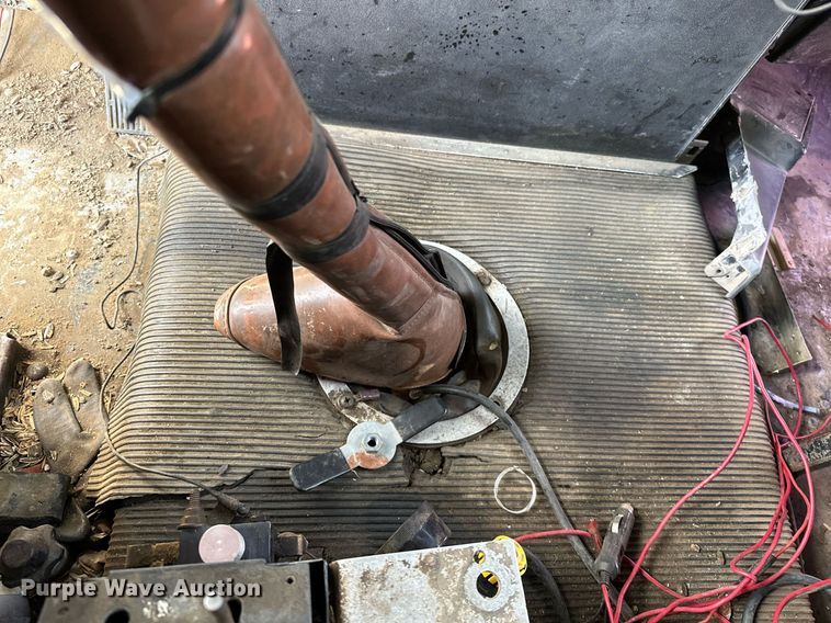 image for item LK9657 1990 Freightliner FLD dump truck