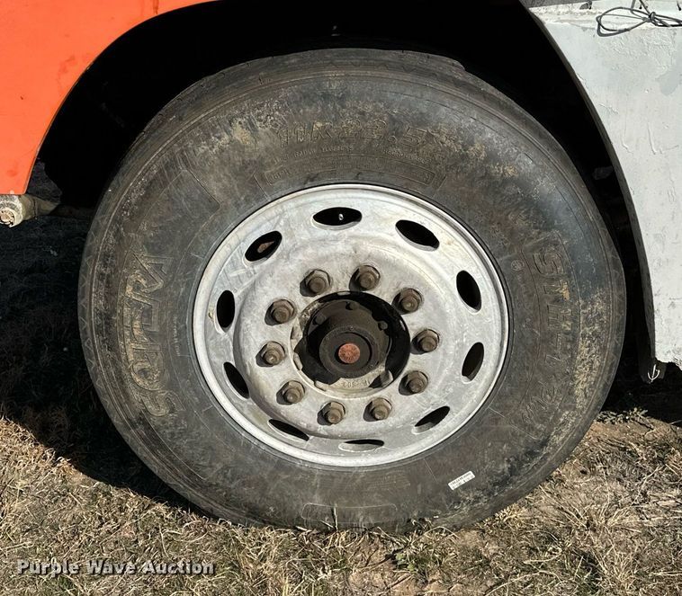 image for item LK9657 1990 Freightliner FLD dump truck