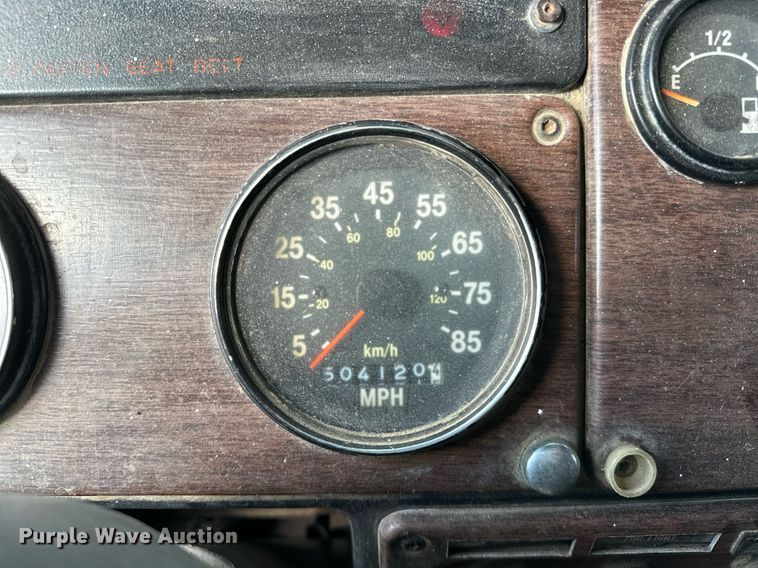 image for item LK9657 1990 Freightliner FLD dump truck