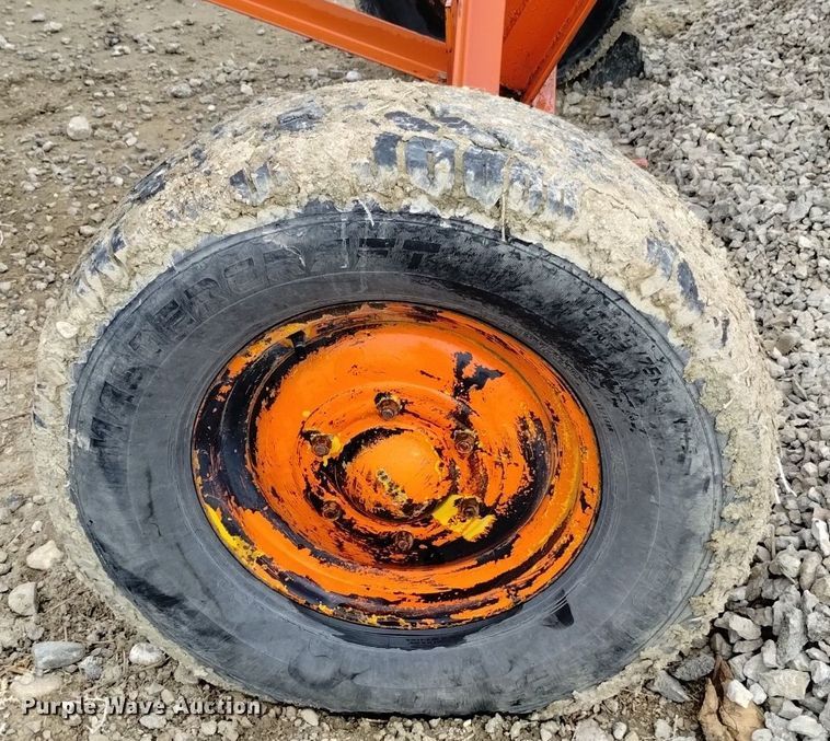 image for item LN9914 Cedarapids radial stacking conveyor