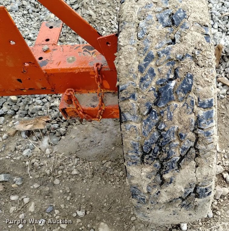 image for item LN9914 Cedarapids radial stacking conveyor