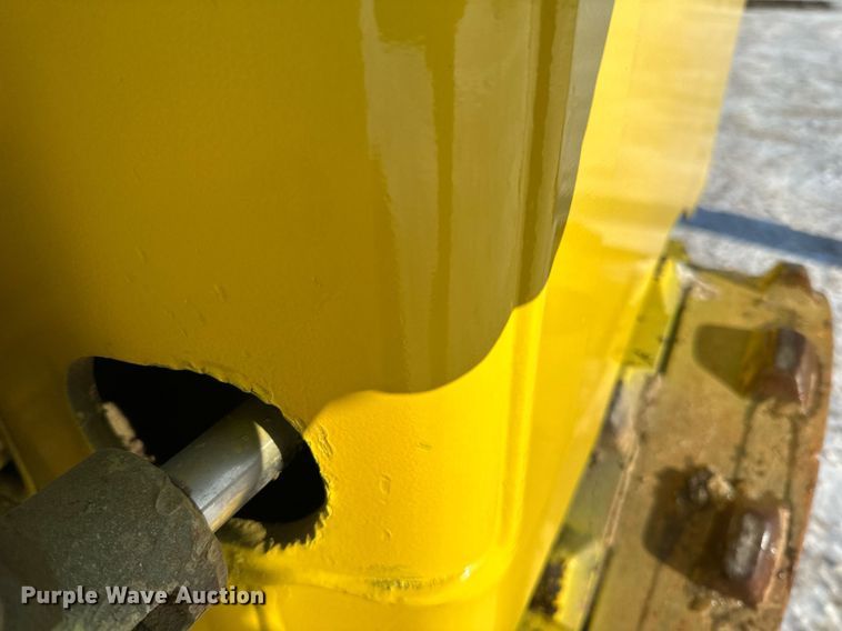 image for item LO9468 2013 Bomag BMP8500 trench compactor