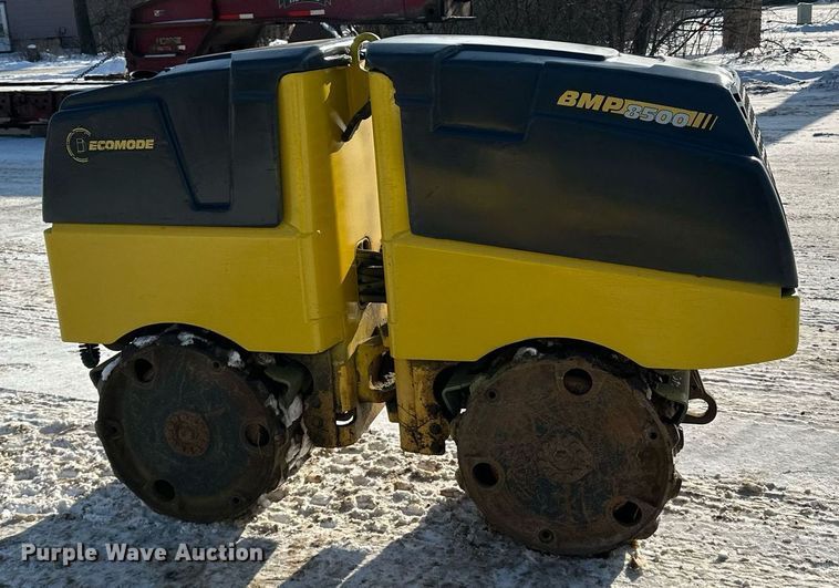 image for item LO9469 2013 Bomag BMP8500 trench compactor