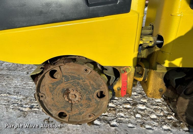 image for item LO9469 2013 Bomag BMP8500 trench compactor