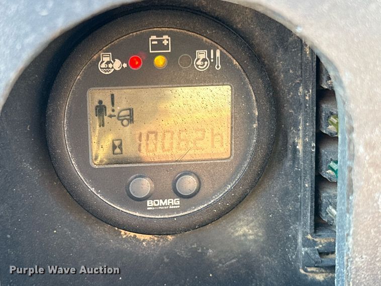 image for item LO9469 2013 Bomag BMP8500 trench compactor