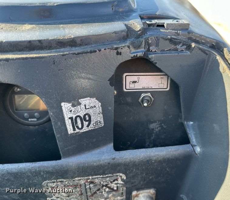 image for item LO9469 2013 Bomag BMP8500 trench compactor