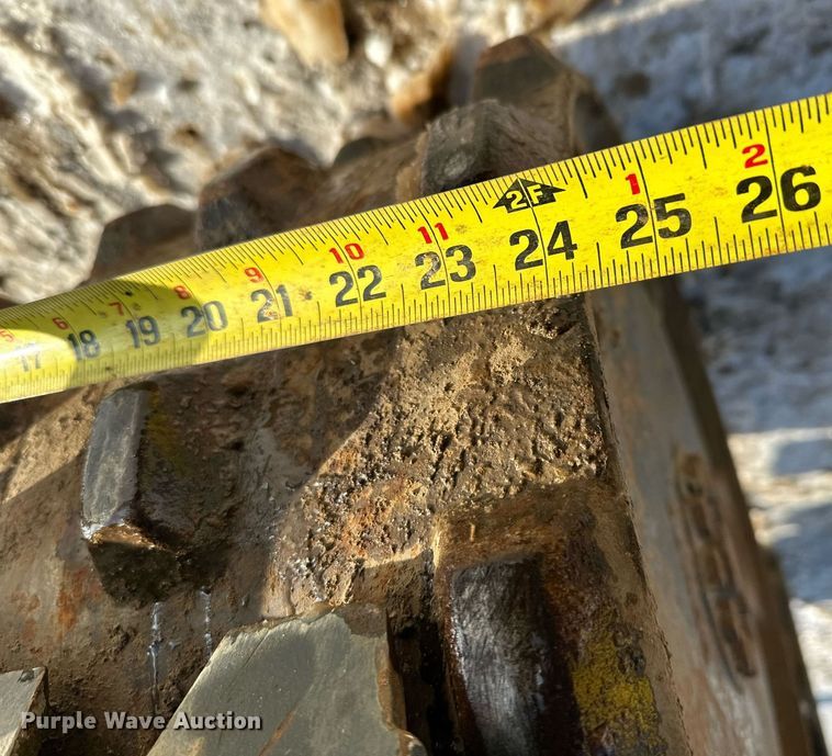 image for item LO9469 2013 Bomag BMP8500 trench compactor