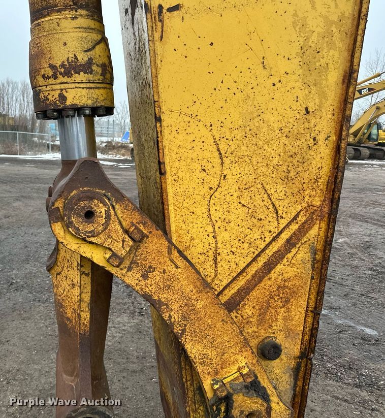 image for item LO9478 2000 Komatsu  PC600LC-6 excavator