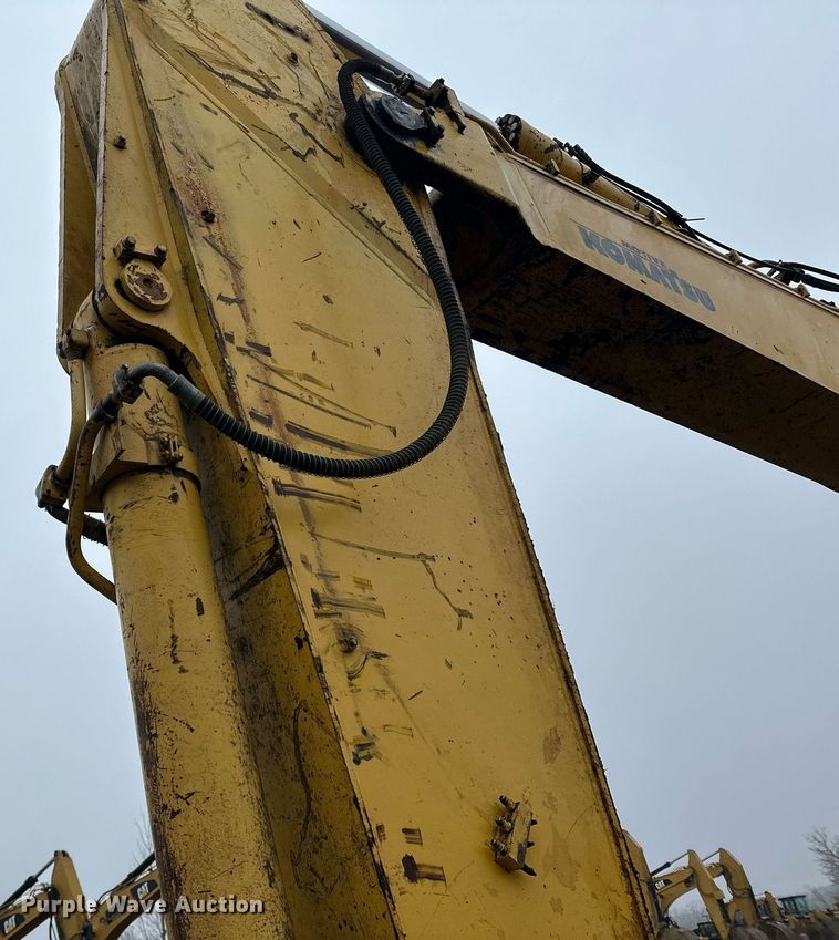 image for item LO9478 2000 Komatsu  PC600LC-6 excavator