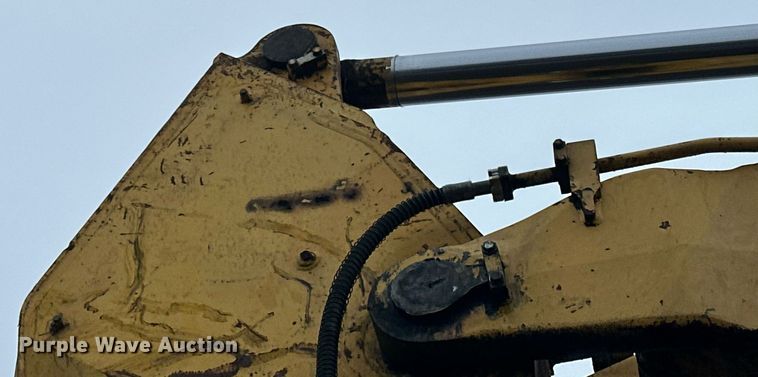 image for item LO9478 2000 Komatsu  PC600LC-6 excavator