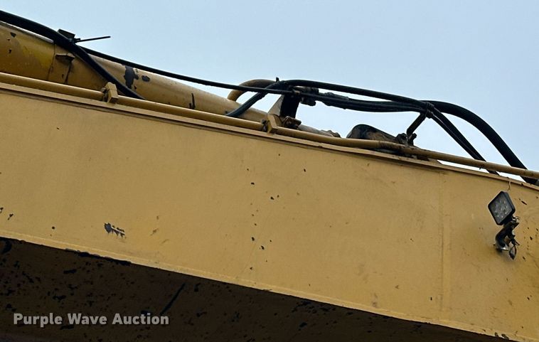 image for item LO9478 2000 Komatsu  PC600LC-6 excavator