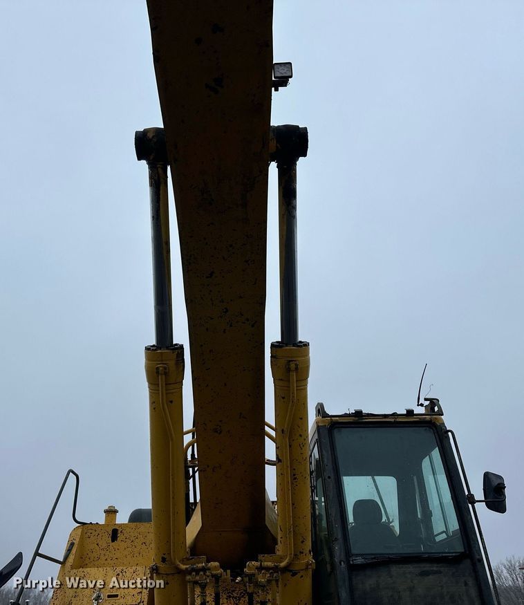 image for item LO9478 2000 Komatsu  PC600LC-6 excavator